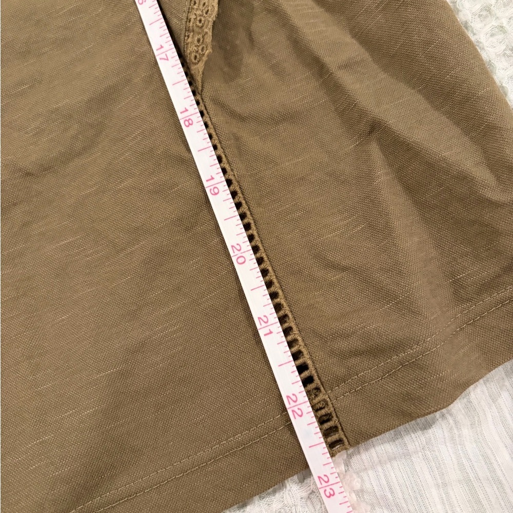 Ann Taylor Olive Green Ruffle Sleeve Blouse Size Small EUC - Picture 4 of 6